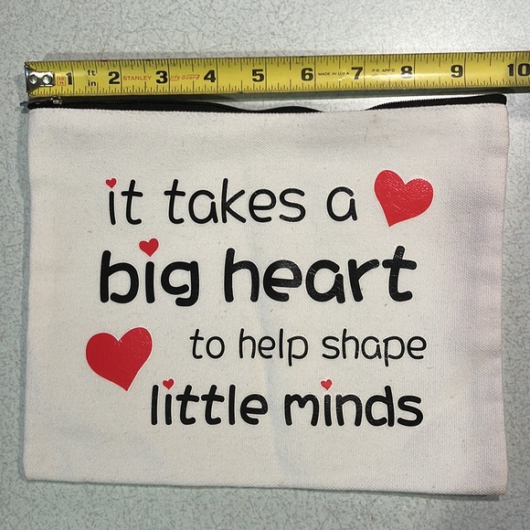 FREE ADD-ON to ANY ORDER Zipper carry all - Picture 2 of 3